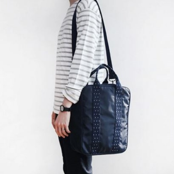 NEW Travel Luggage Bag (Light Blue/Navy Blue) - Picture 7 of 8